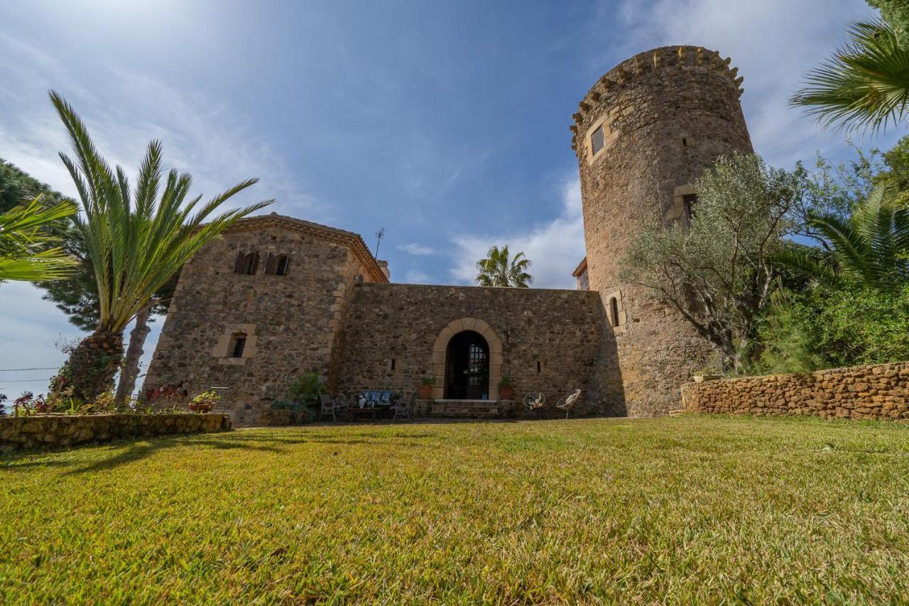 Castillo Can Xirau, Propiedad Exclusiva Con Piscina & Aircon Villa Santa Susanna Eksteriør bilde